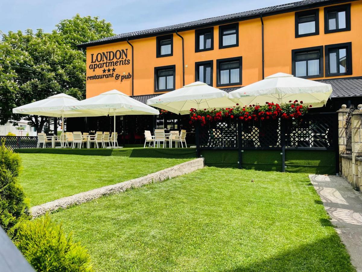 London Apartments 瓦斯卢伊 外观 照片